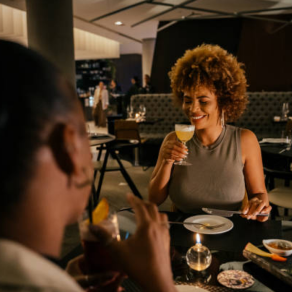 Duis mollis est non commodo luctus nisi erat porttitor ligula eget.